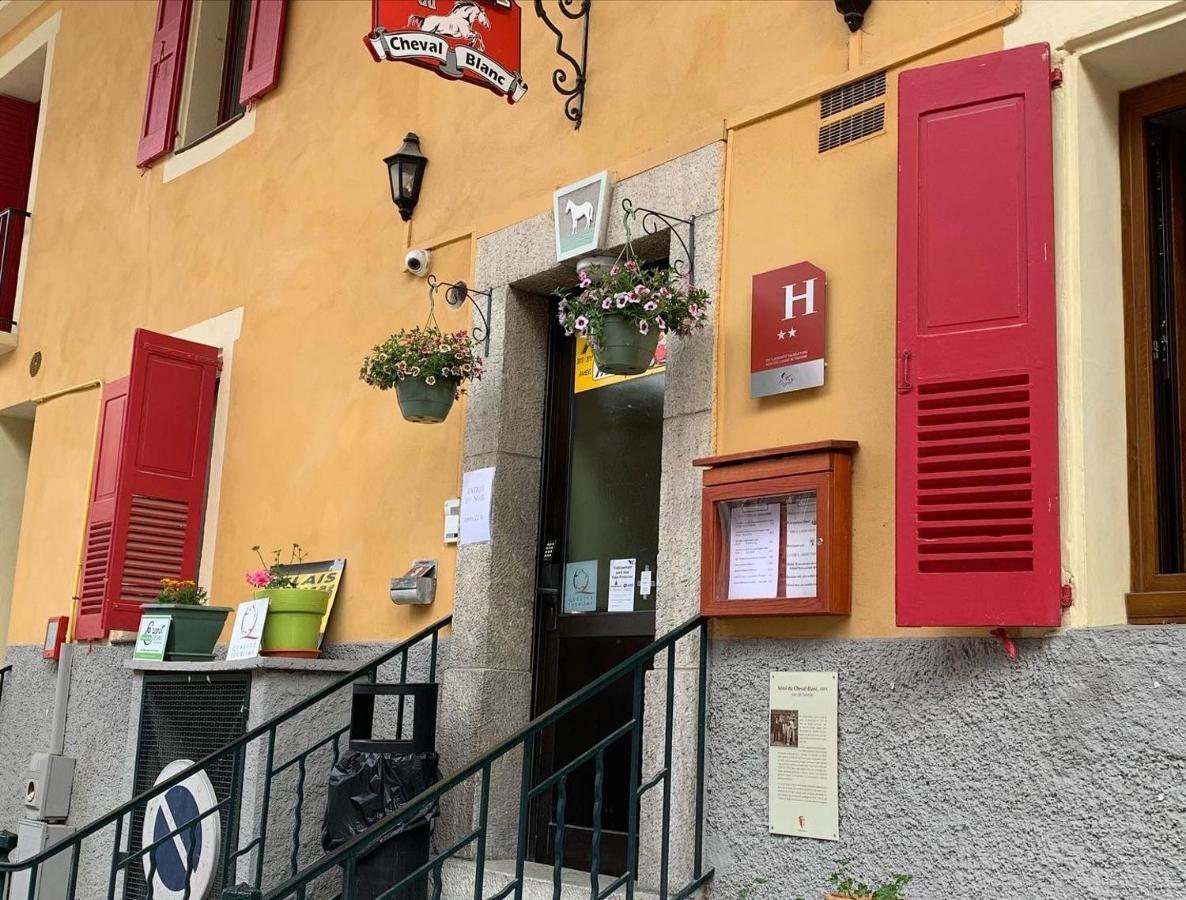 Hotel Du Cheval Blanc Barcelonnette Eksteriør bilde