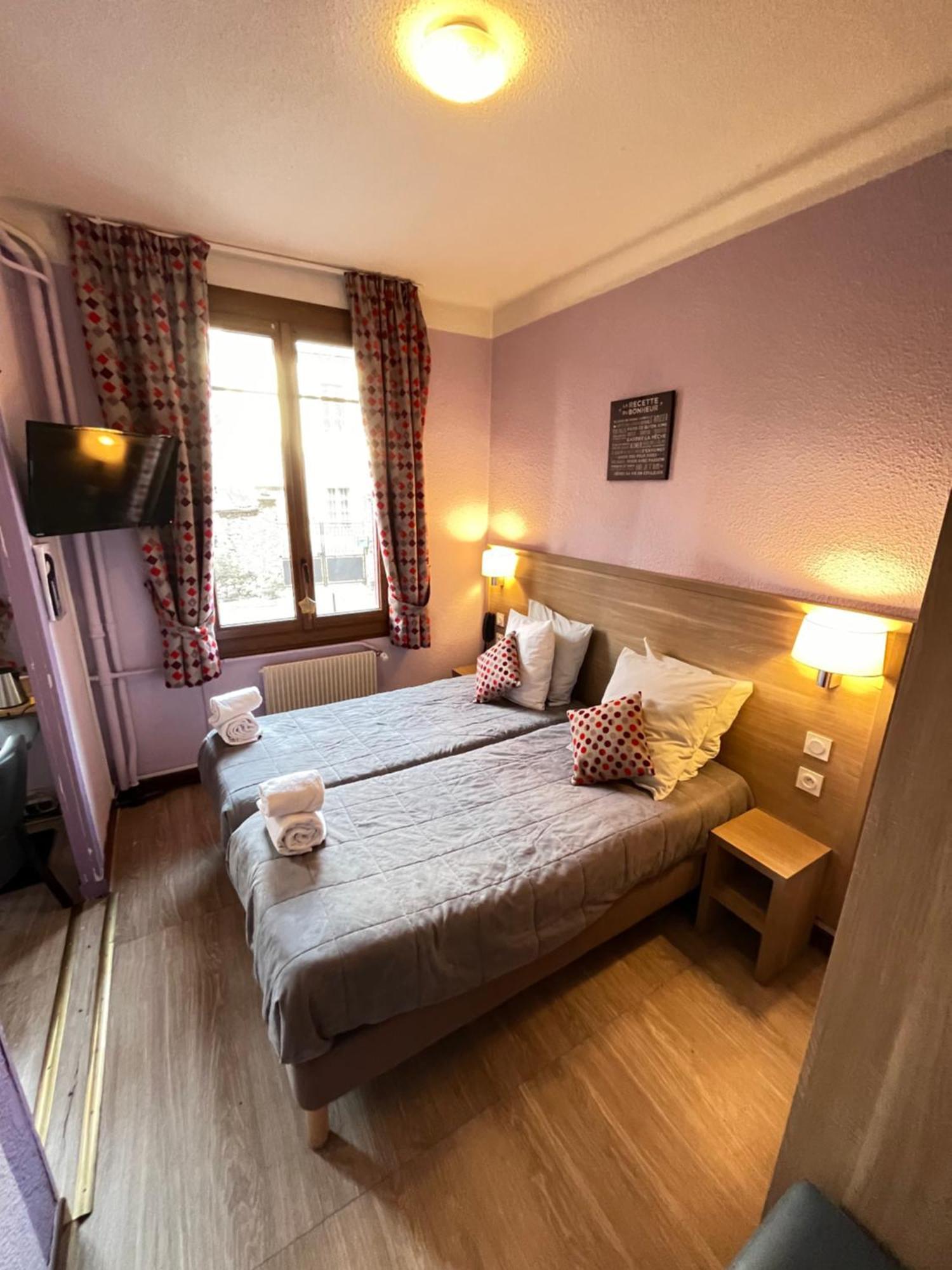 Hotel Du Cheval Blanc Barcelonnette Eksteriør bilde