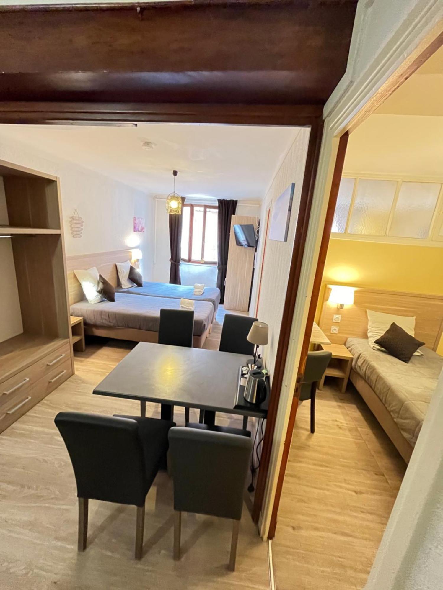 Hotel Du Cheval Blanc Barcelonnette Eksteriør bilde